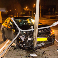 Ongeval tussen drie auto's op de Technologieweg in Oosterhout